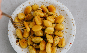 https://dwqrfnl5pkyls.cloudfront.net/products/1647439070955-imgSdelicious-gnocchi.pngimgE