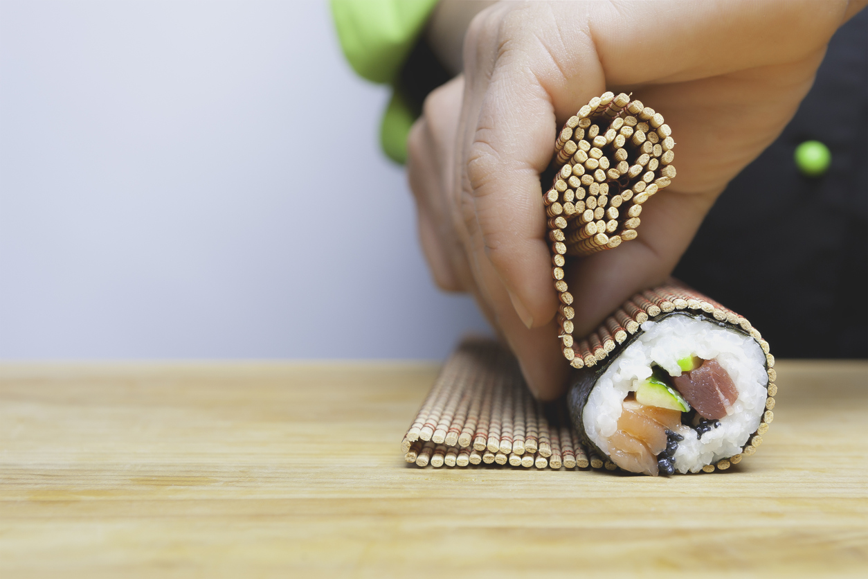 How to make easy sushi at home: Throw a hand roll party - Los